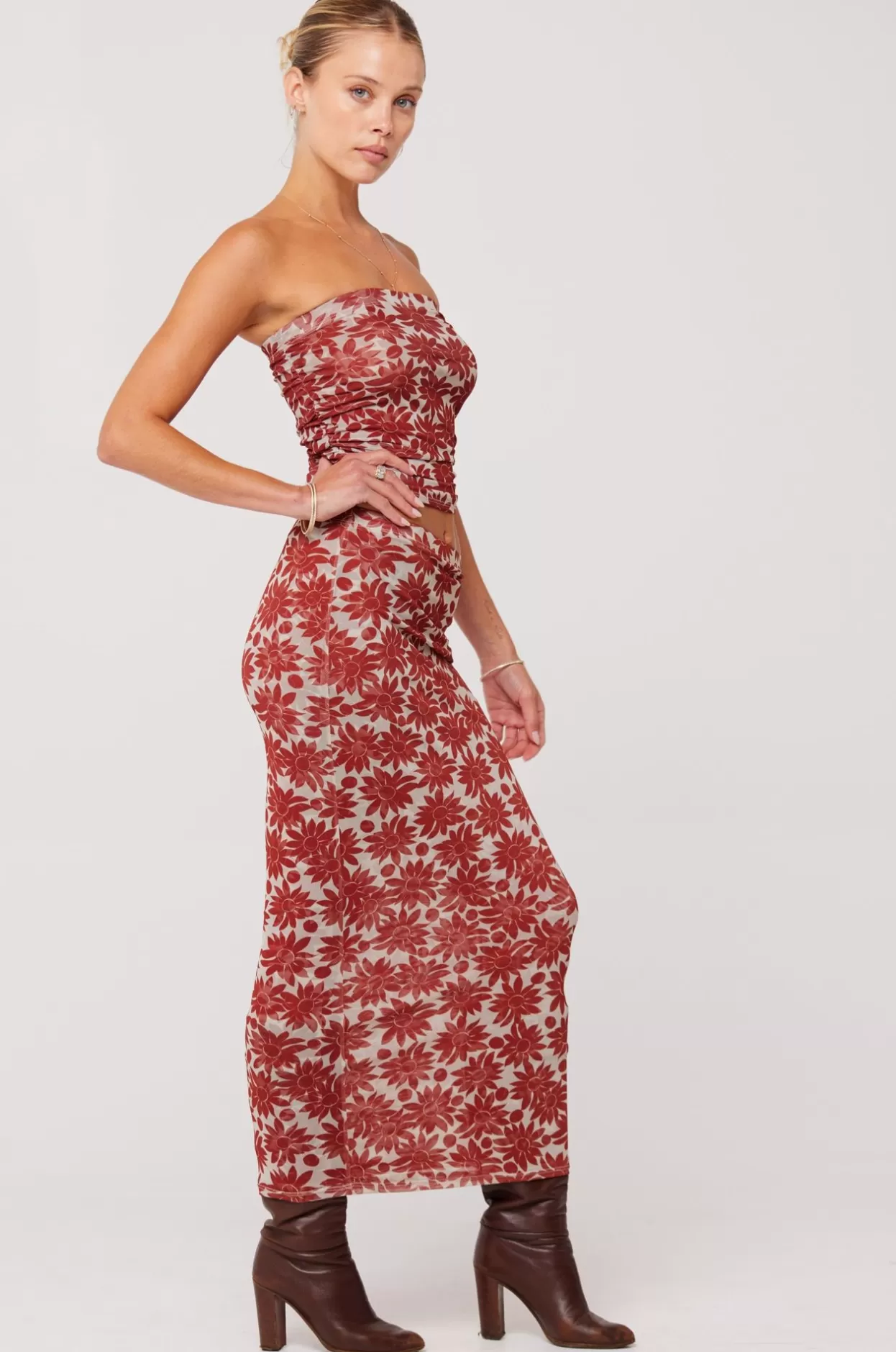 bonnie_mesh_top_in_dolce_1.webp Outlet Bonnie Mesh Top In Dolce Women Tops