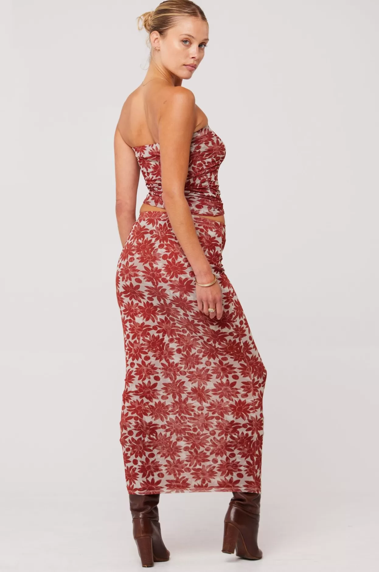 bonnie_mesh_top_in_dolce_2.webp Outlet Bonnie Mesh Top In Dolce Women Tops