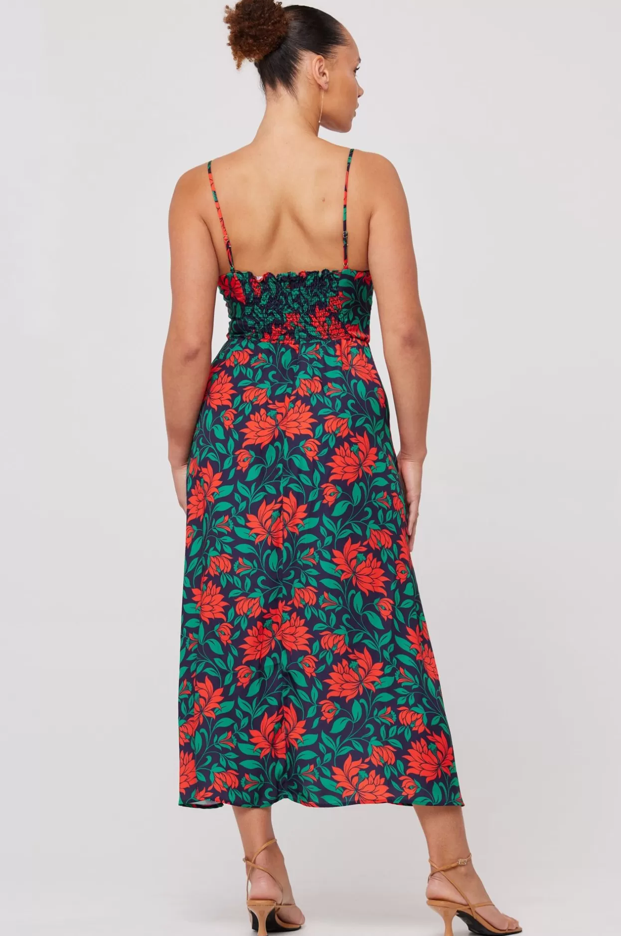 kaitlyn_midi_in_mistletoe_3.webp Sale Kaitlyn Midi In Mistletoe Women Dresses