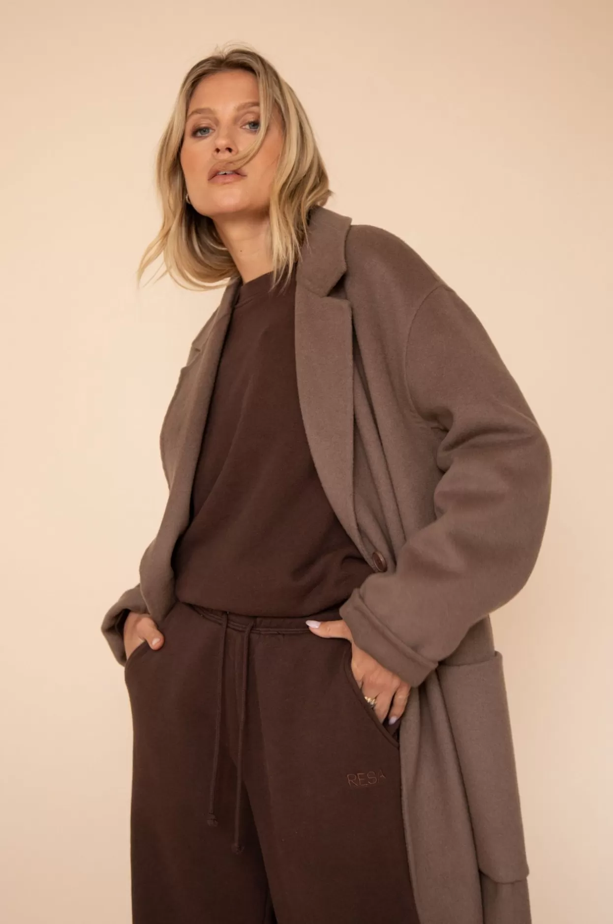 ryder_coat_in_taupe_1.webp Sale Ryder Coat In Taupe Women Tops