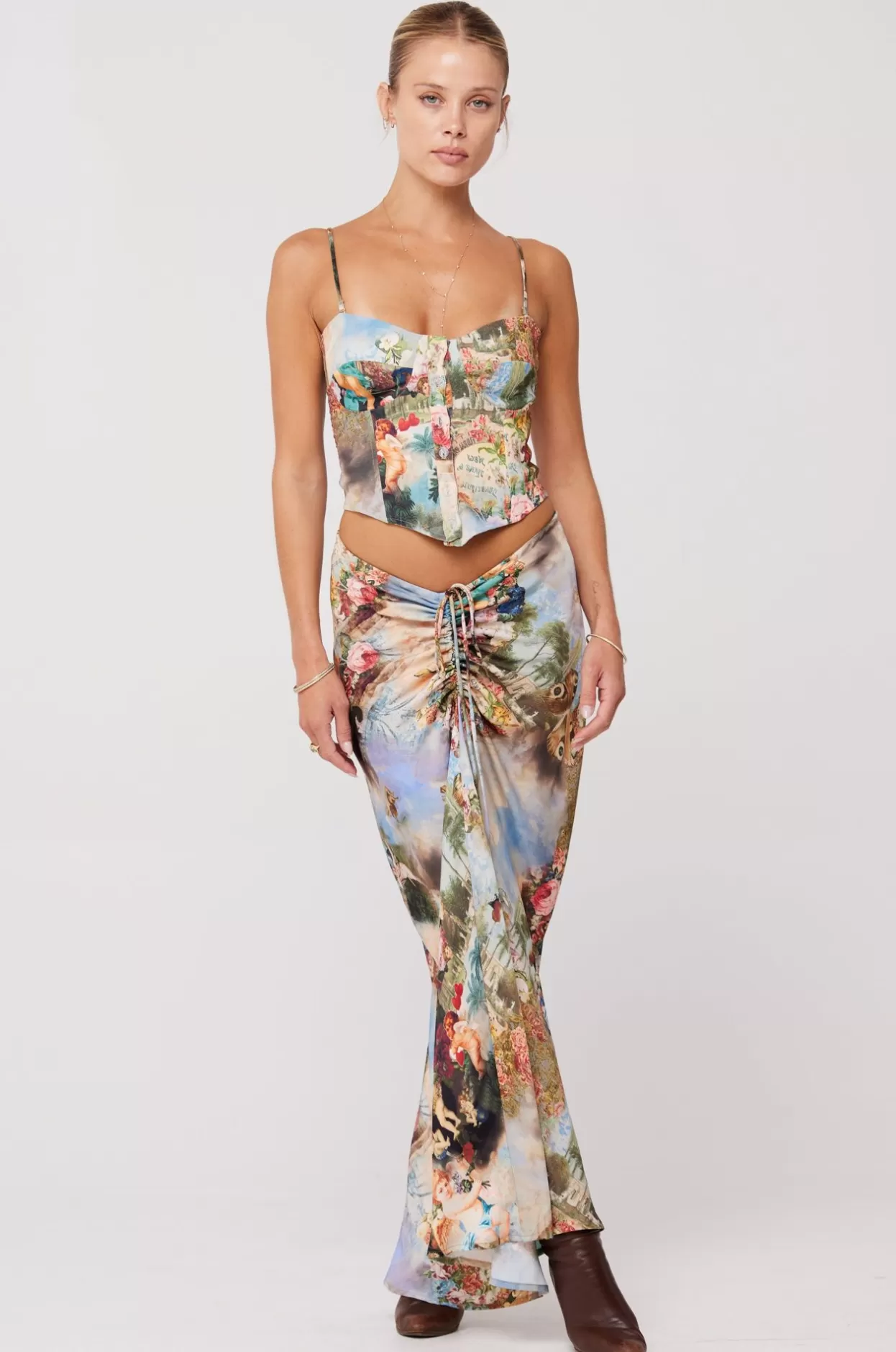 sienna_corset_in_shakespeare_5.webp Cheap Sienna Corset In Shakespeare Women Tops