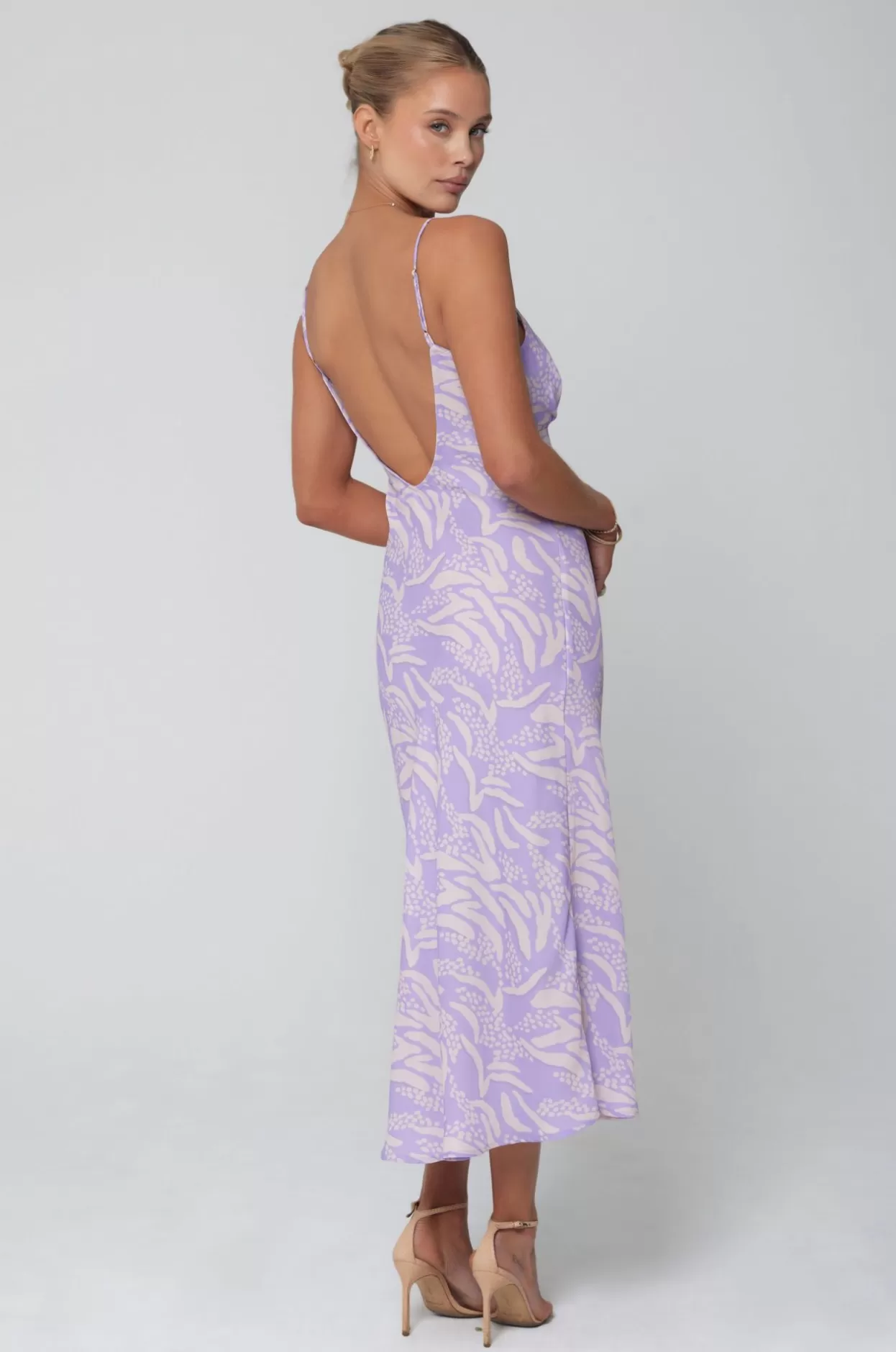 suki_slip_in_fletcher_4.webp Shop Suki Slip In Fletcher Women Dresses