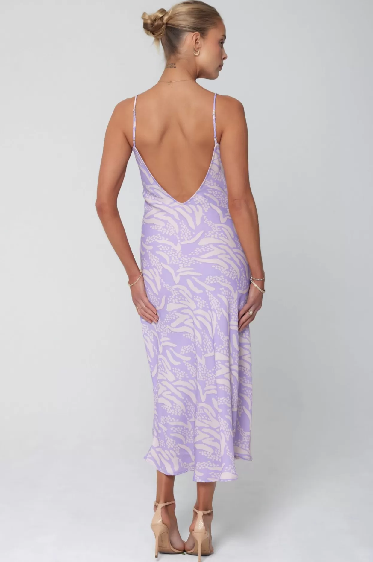 suki_slip_in_fletcher_6.webp Shop Suki Slip In Fletcher Women Dresses